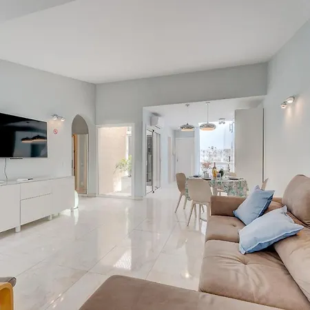 Beautiful In Island Village Appartement